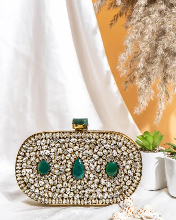 Empress_Noor_Crystal_Clutch